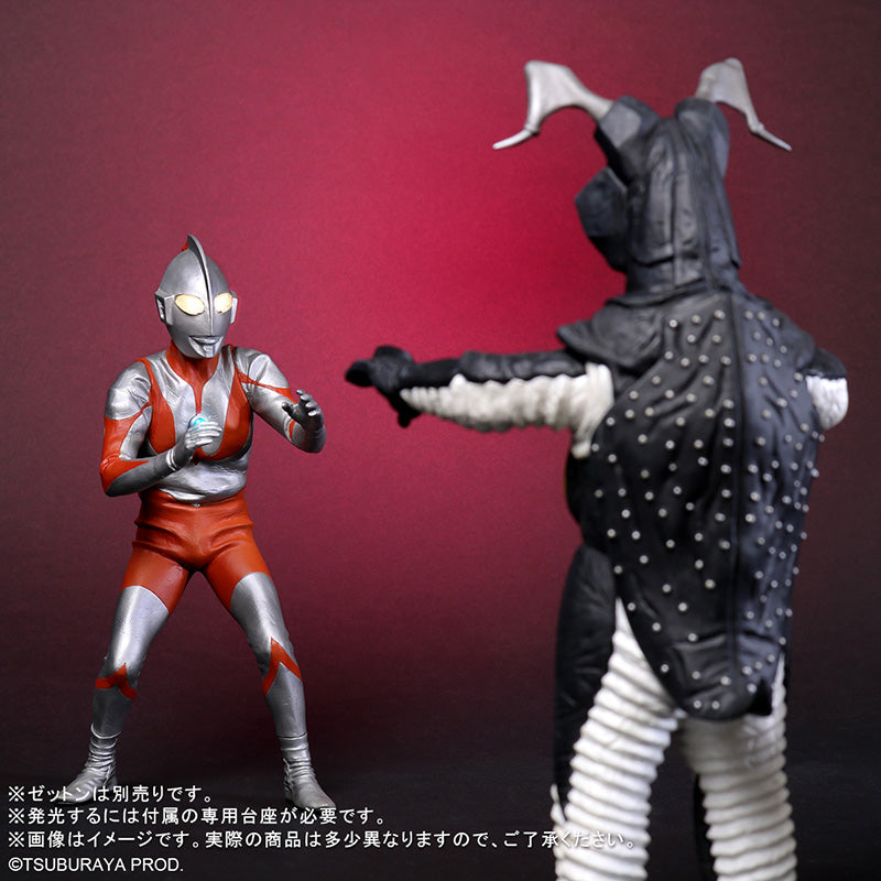 Large Monsters Series Ultraman (C Type) Luminescence Ver