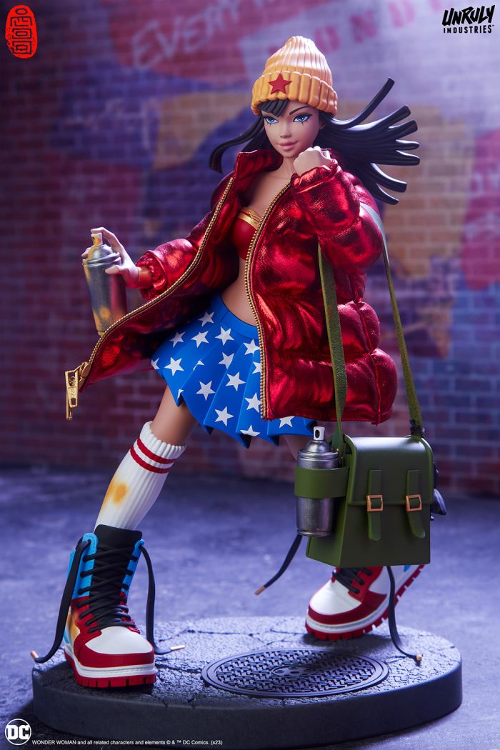 HYPE GIRL (WONDER WOMAN)