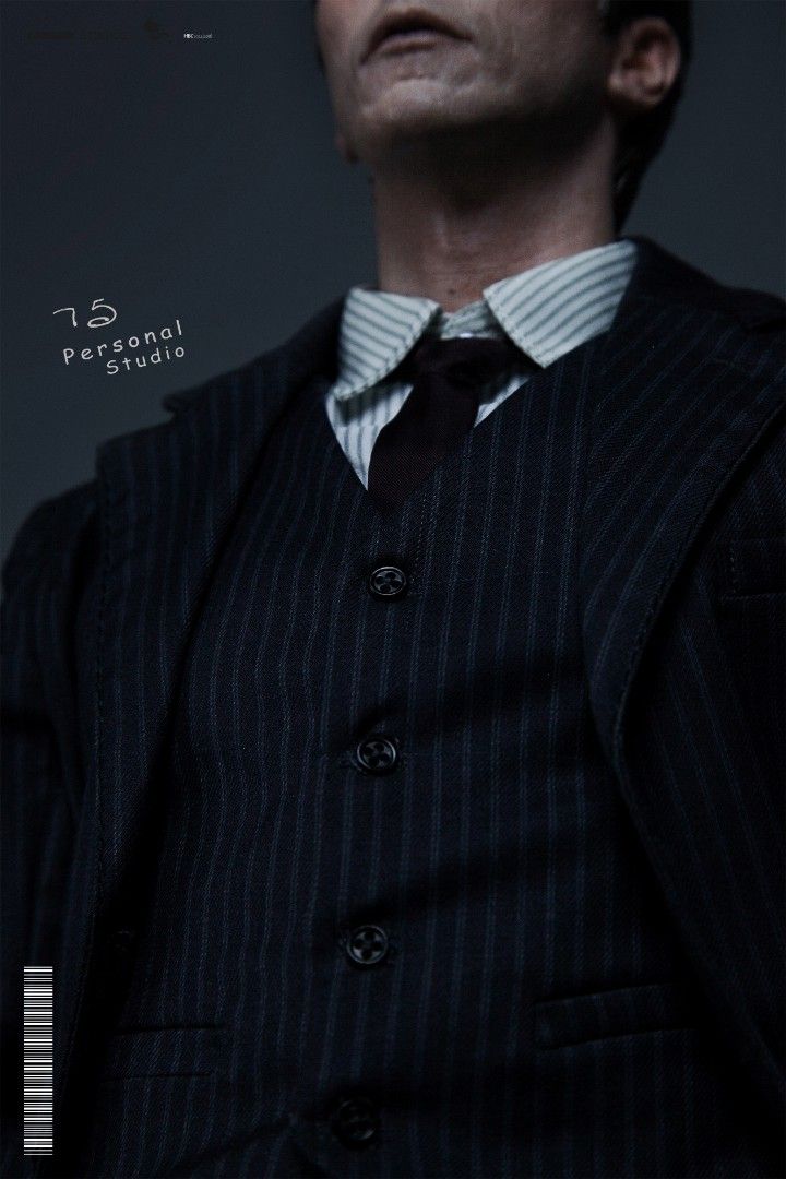 CANNIM Batman BRUCE WAYNE suit version 1/3 full body portrait