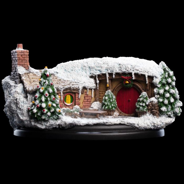 HOBBIT HOLE – Christmas Edition