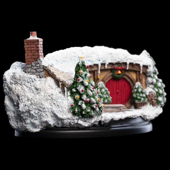 HOBBIT HOLE – Christmas Edition