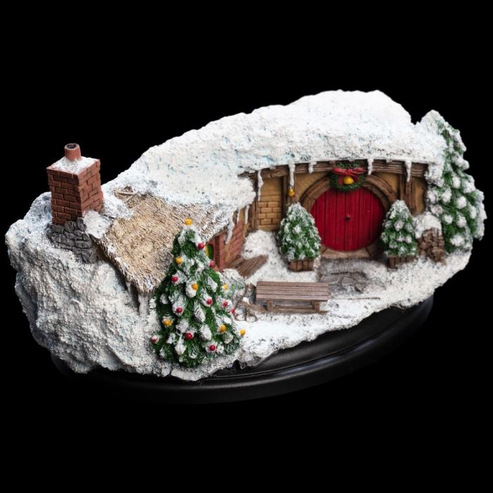 HOBBIT HOLE – Christmas Edition