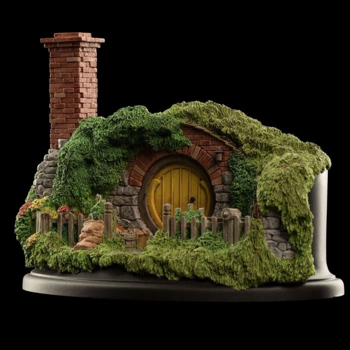 The Hobbit Hole - The Lord of the Rings