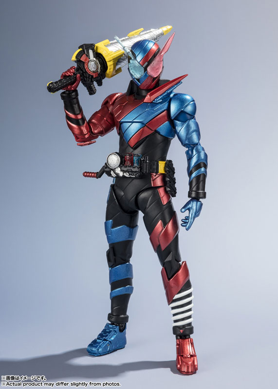 S.H.Figuarts Kamen Rider Build Rabbit Tank Form Heisei Generations Edition