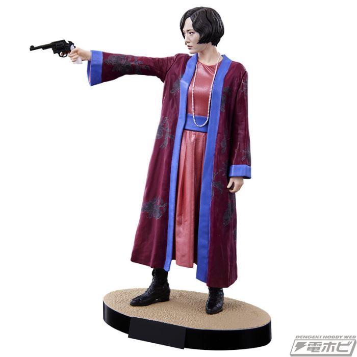 Revolver Lily Yuri Ozone (Haruka Ayase) figure