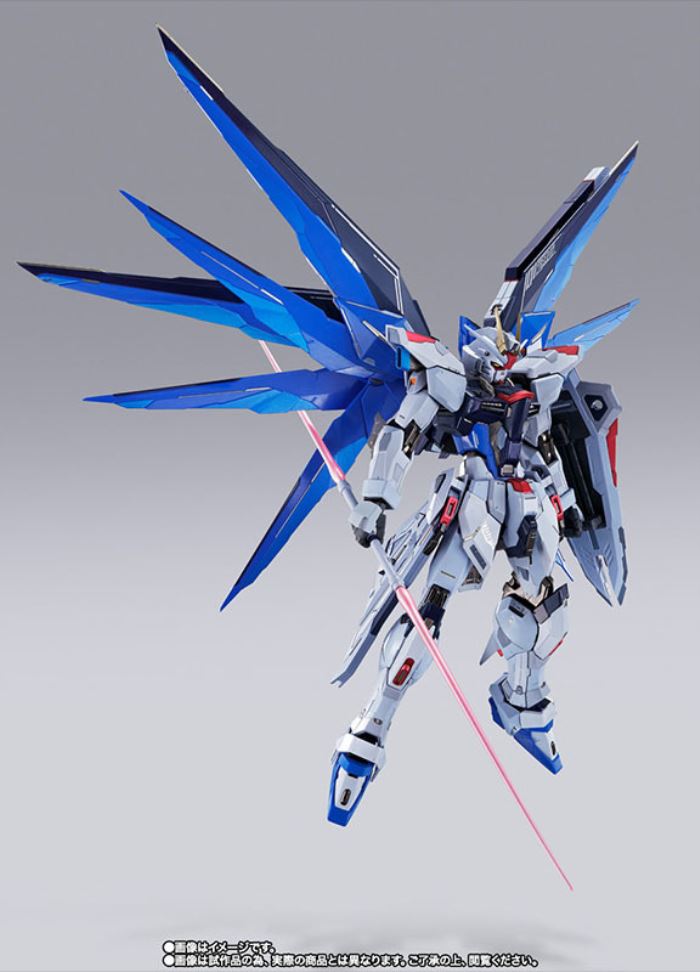 METAL BUILD Freedom Gundam CONCEPT 2 SNOW SPARKLE Ver
