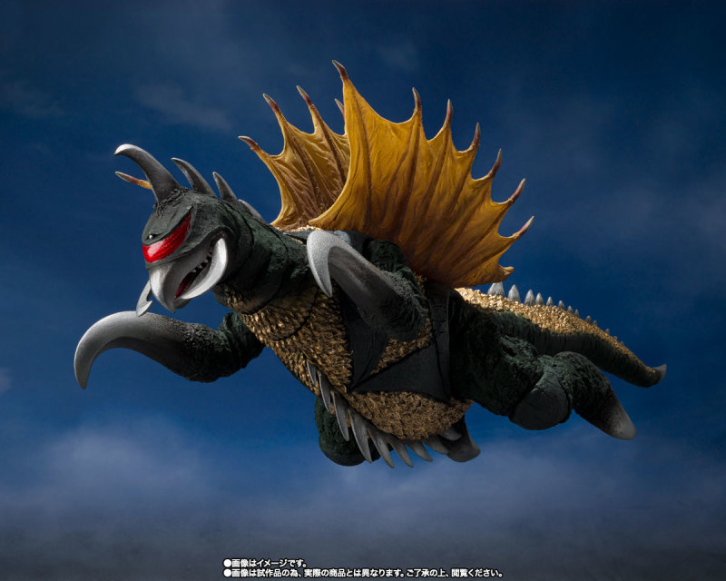 SHMonsterArts Gigan (1972)