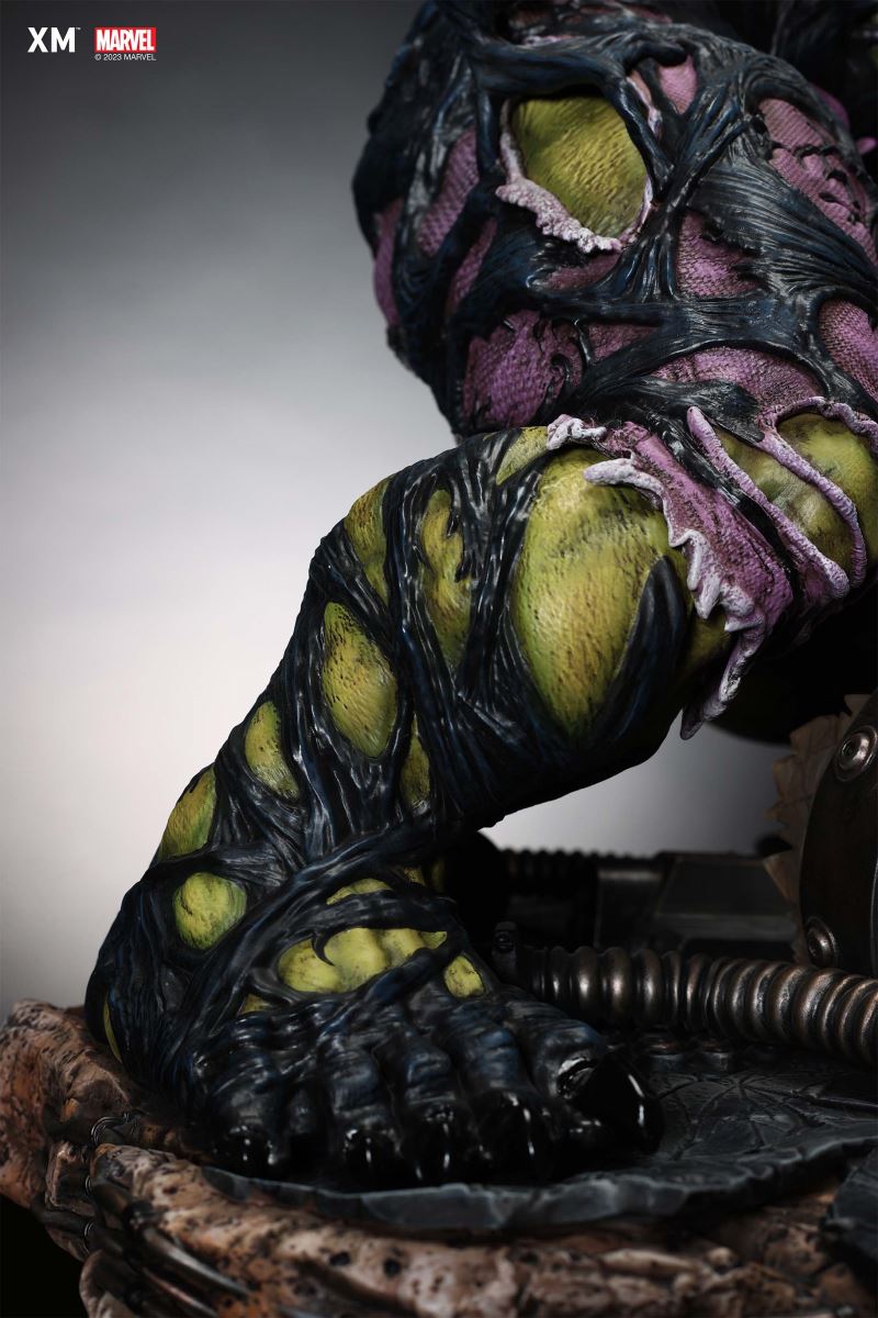 Venomized Hulk - Ver B 4th Scale