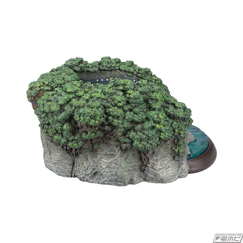 Premium Light-up & Sound Diorama Ultra Seven Earth Defense Force Far East Base Gate 4