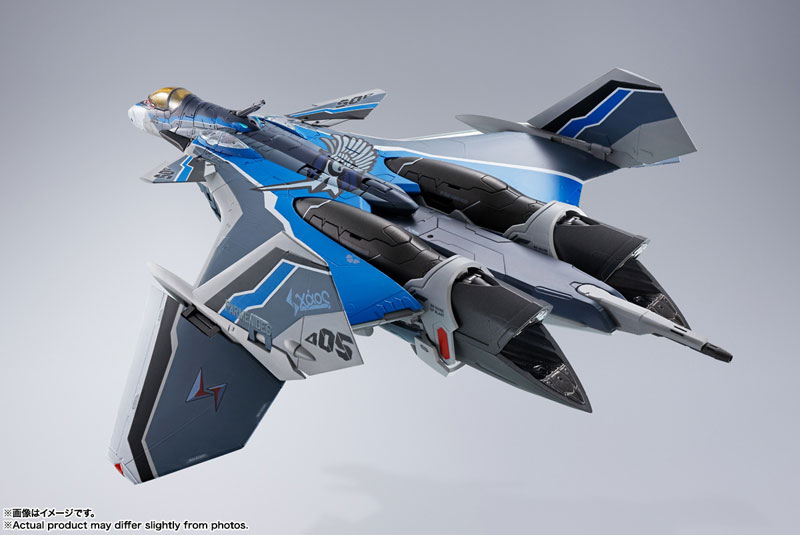 DX Chogokin Theatrical Version VF-31AX Kairos Plus (Hayate Immelman machine)