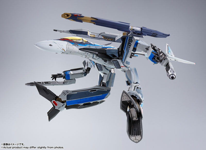 DX Chogokin Theatrical Version VF-31AX Kairos Plus (Hayate Immelman machine)