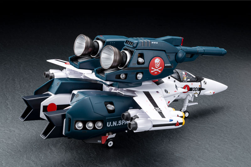 Macross: Do You Remember Love? 1/60 Kanzen Henkei VF-1S Strike Valkyrie (Hikaru Ichijyou Custom) movie ver