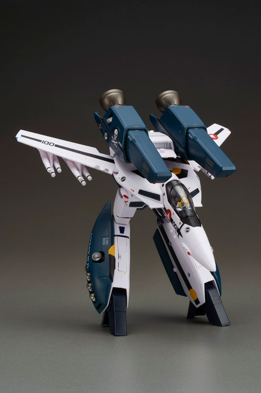 Macross: Do You Remember Love? 1/60 Kanzen Henkei VF-1S Strike Valkyrie Roy Focker Special movie ver
