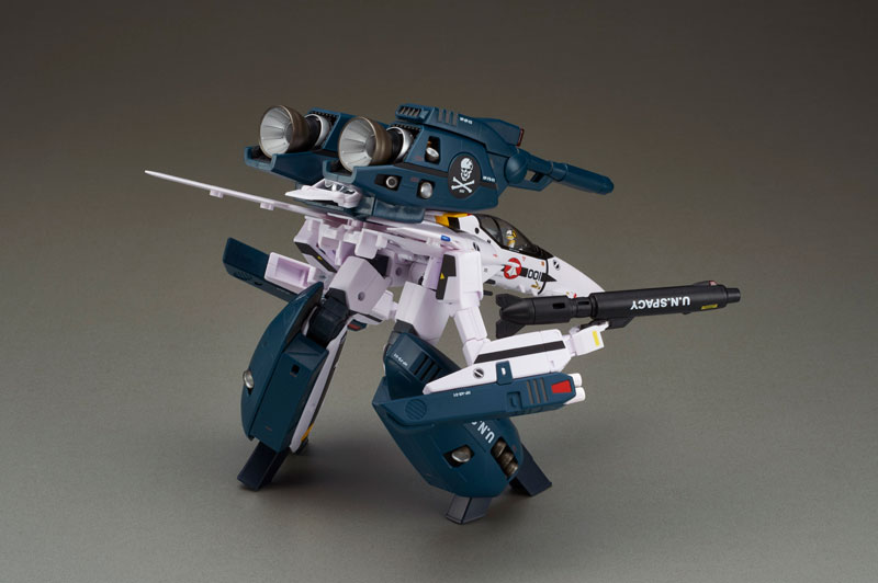 Macross: Do You Remember Love? 1/60 Kanzen Henkei VF-1S Strike Valkyrie Roy Focker Special movie ver
