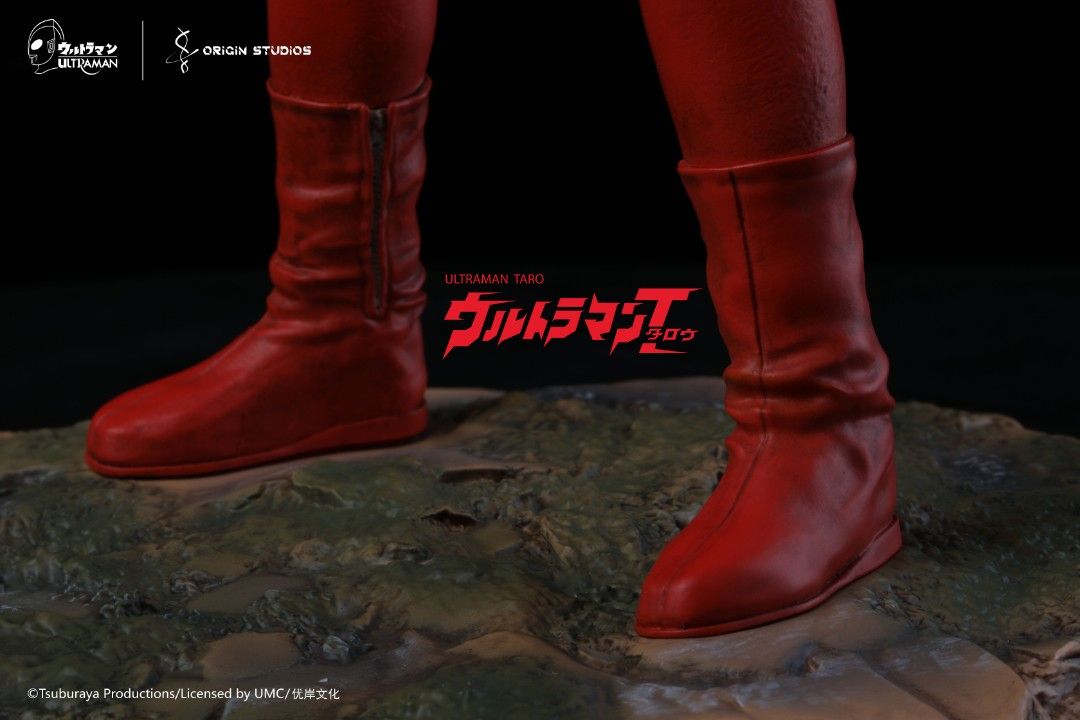  Ultraman Origin Statue Series Ultraman Taro Strium Beam