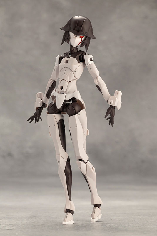 UNLIMITED UNIVERSE MEGALOMARIA RUBY EYE