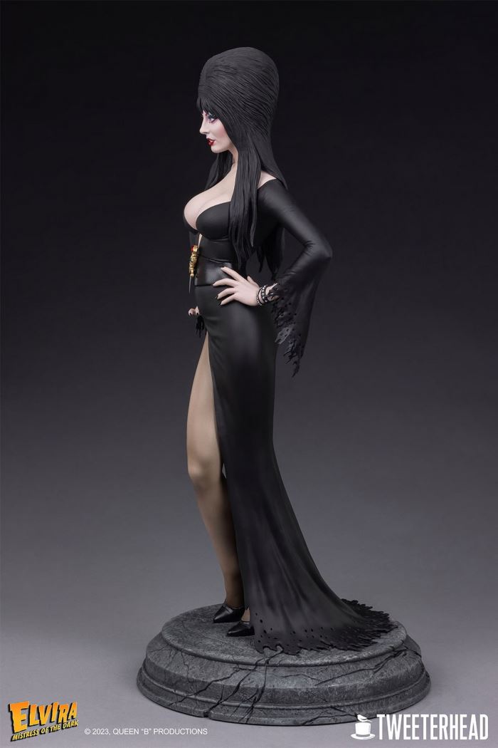 Elvira 1/4