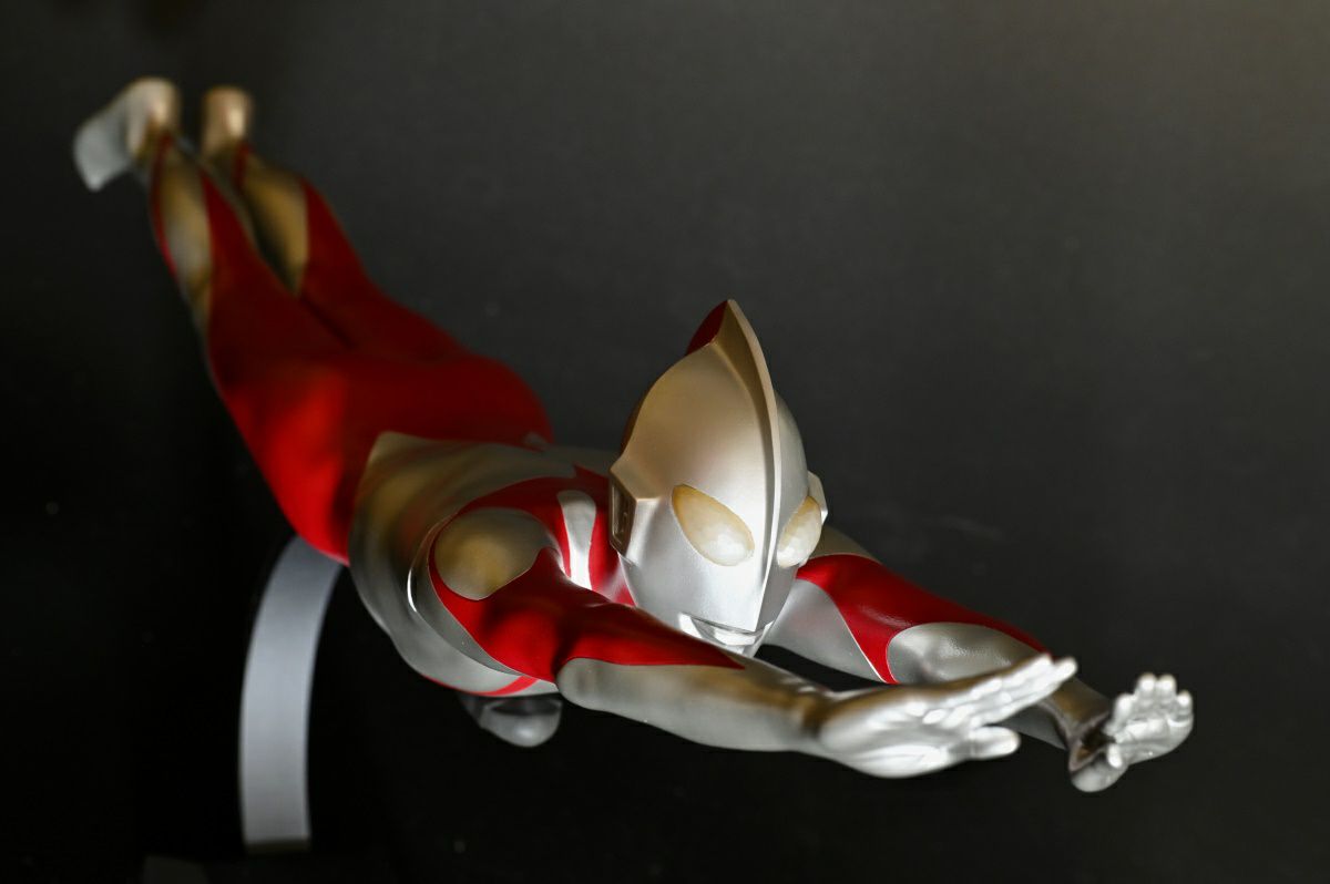 Mega Soft Vinyl Ultraman Shin Ultraman flight form