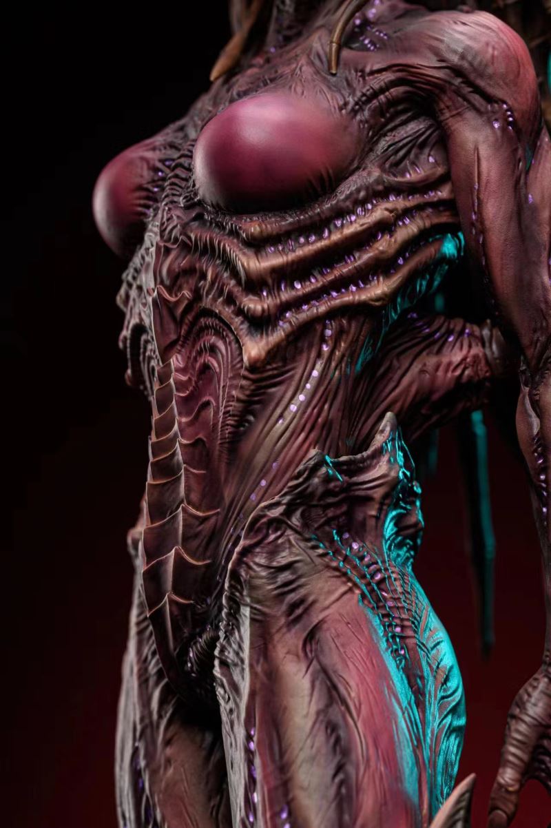 Sarah Louise Kerrigan 1/4