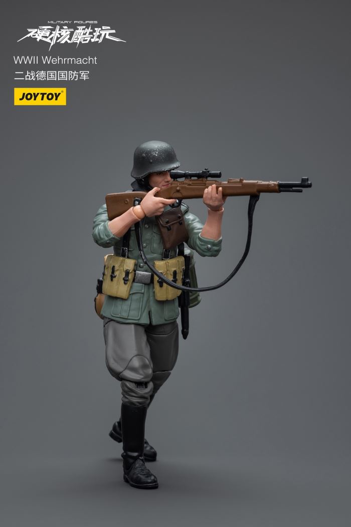 World War II-German Wehrmacht/US Army/Soviet Infantry 1/18