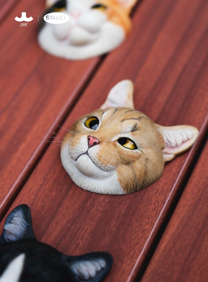 Big Head Cat Refrigerator Magnet [JS2309]