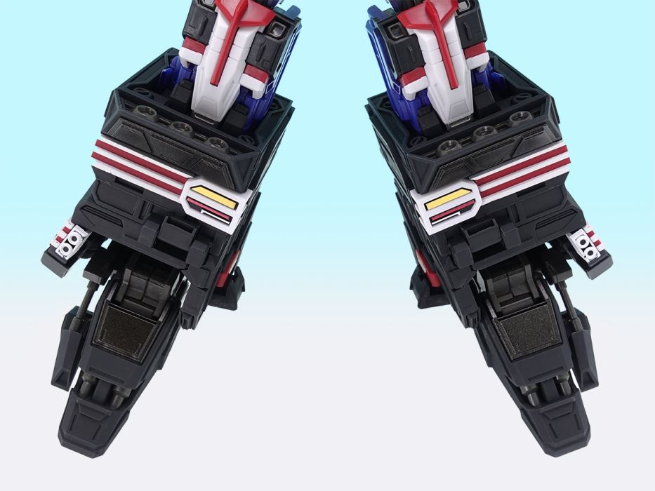 SMP Alternative Destiny: Choujyu Sentai Liveman - Bison Liner & Rhino Fire