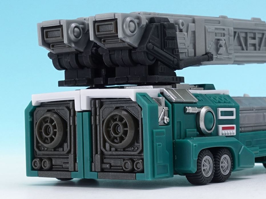 SMP Alternative Destiny: Choujyu Sentai Liveman - Bison Liner & Rhino Fire