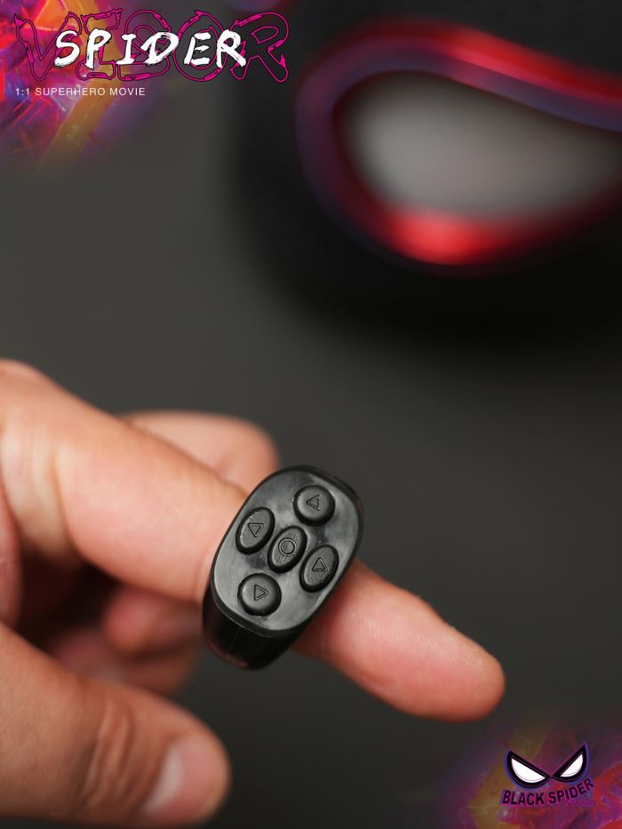 Wearable black spider blinking hood [BS001]