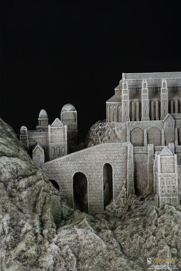 THE LORD OF THE RINGS CROWN OF GONDOR 1/1 SCALE REPLICA EXCLUSIVE EDITION