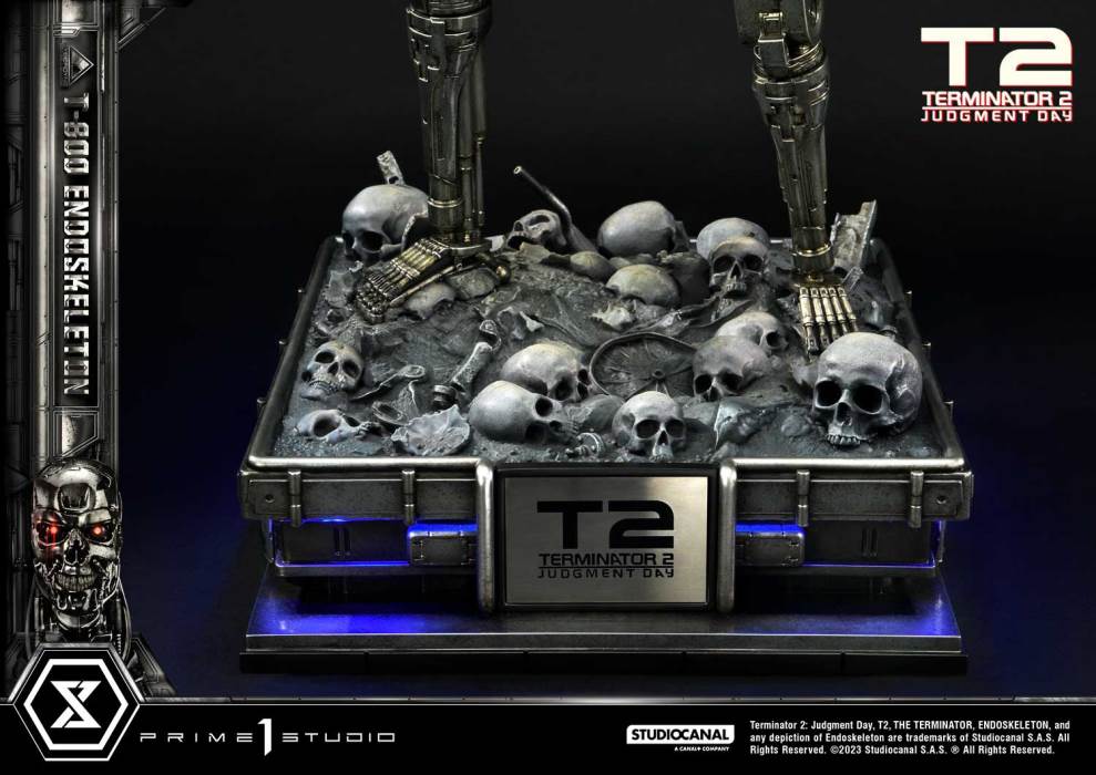 Terminator 2: Judgment Day T-800 Endoskeleton DX Version