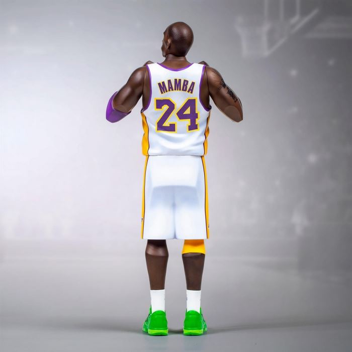 XL LEGEND // TWO FOUR (white) Legend 24 XL size