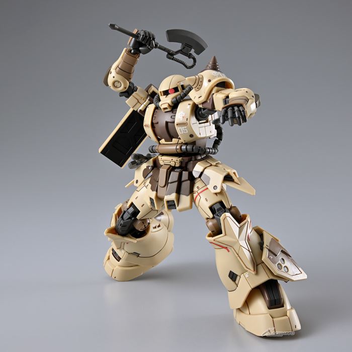 HG 1/144 High Mobility Type Zaku Ground Use (Danang Machine)