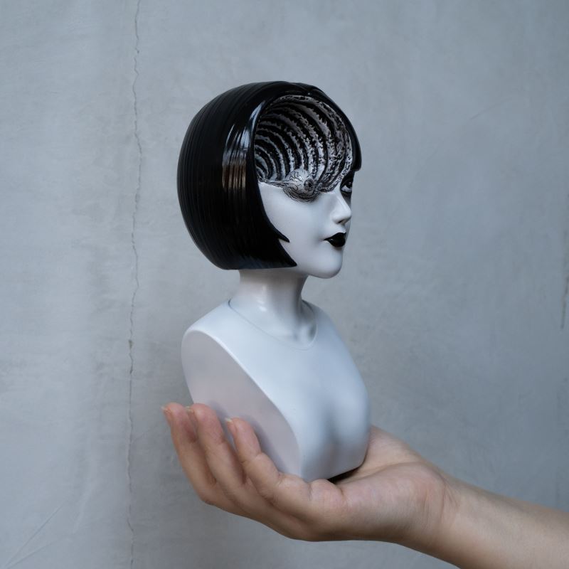 Azami Kurotani, Kirie by Junji Ito soft vinyl bust