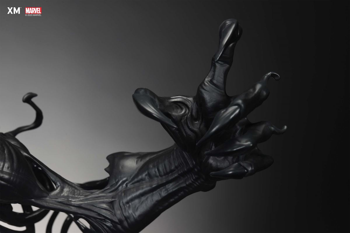 Symbiote (Transformation) 1/4