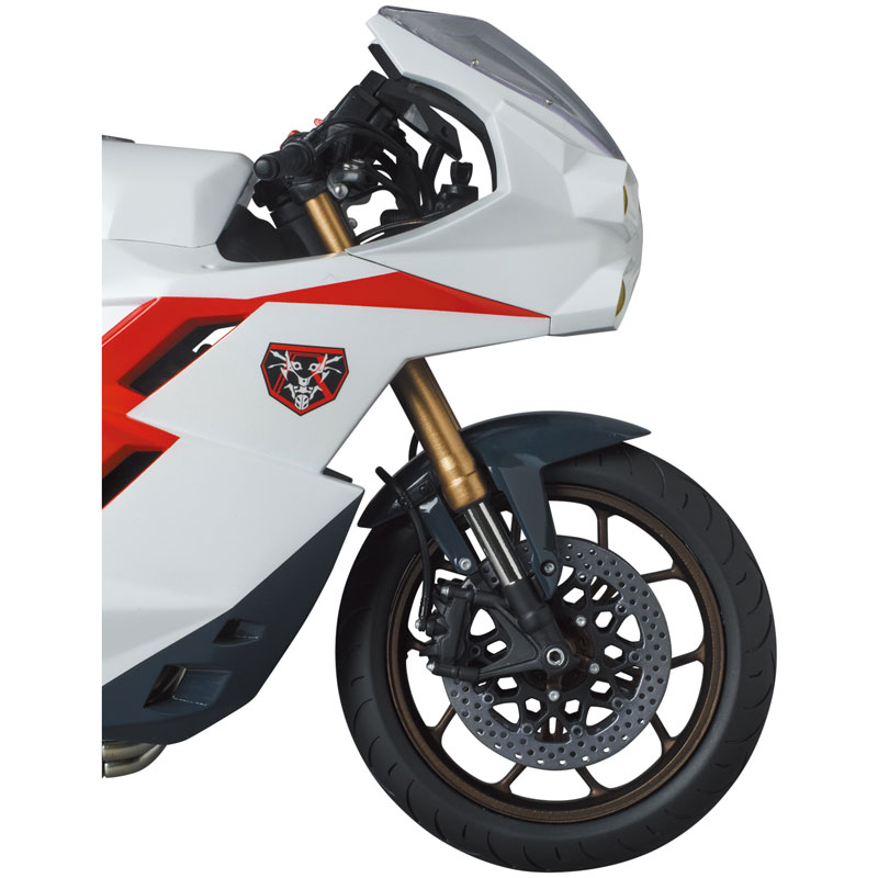 Real Action Heroes Shin Kamen Rider & Cyclone