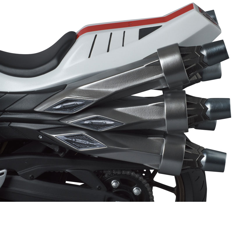 Real Action Heroes Shin Kamen Rider & Cyclone