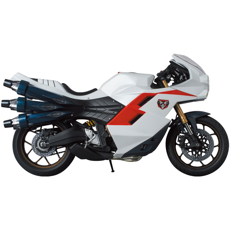 Real Action Heroes Shin Kamen Rider & Cyclone