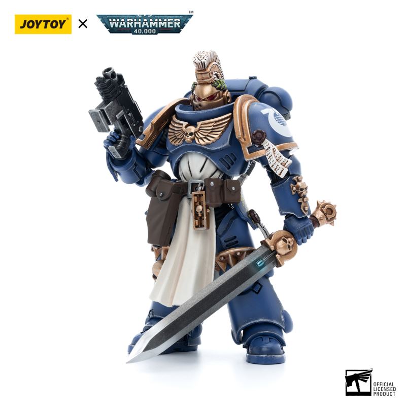 Warhammer 40,000 Ultramarines Primaris Company Champion Brother Parnaeus