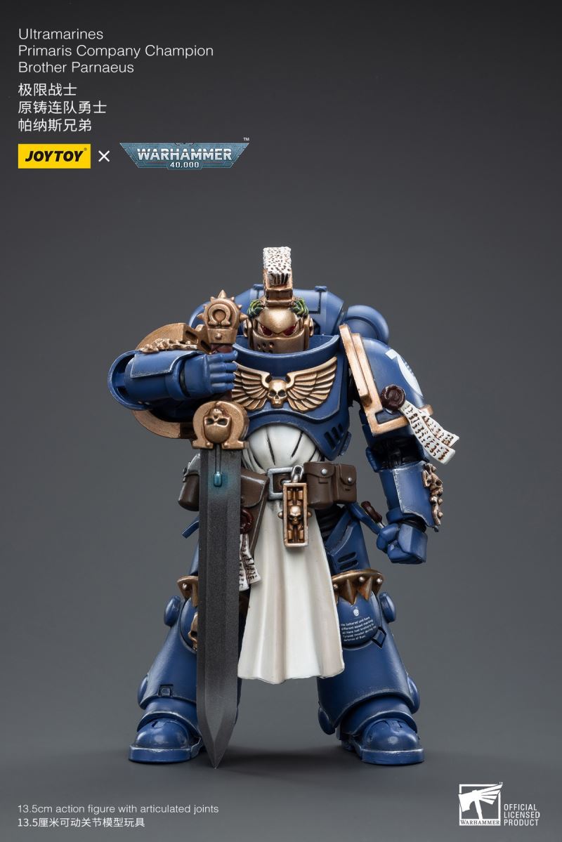 Warhammer 40,000 Ultramarines Primaris Company Champion Brother Parnaeus
