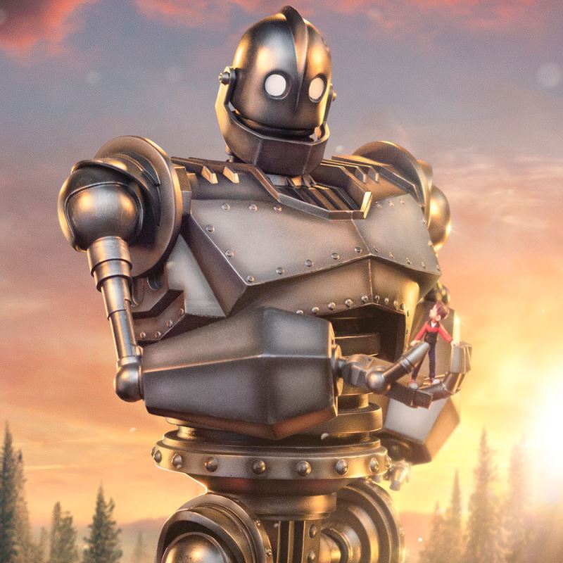 IRON GIANT & HOGARTH HUGHES