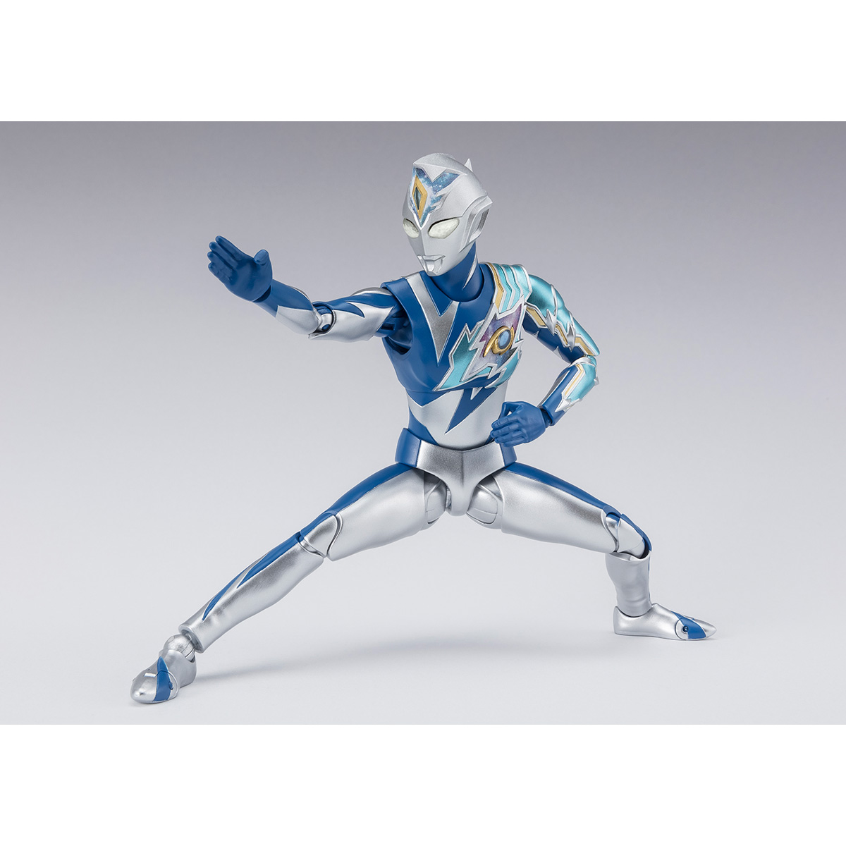 SHFiguarts Ultraman Decker Miracle Type