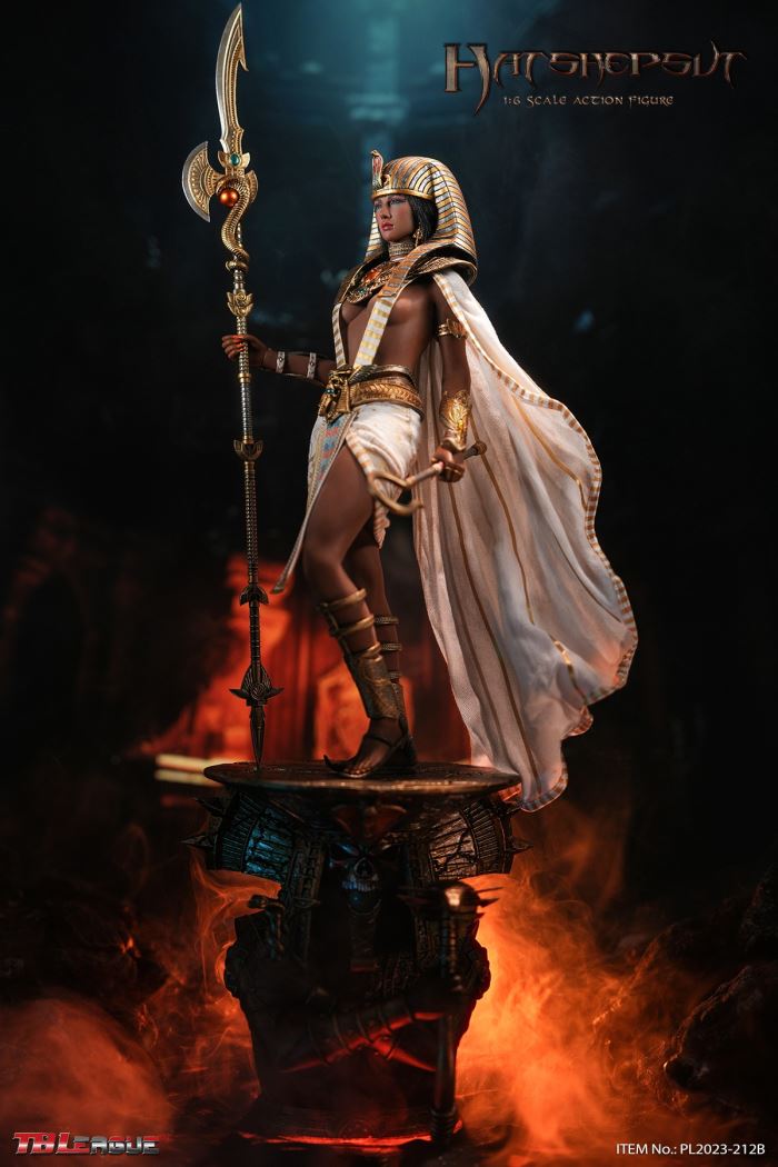 Queen of the Eighteenth Dynasty of Ancient Egypt - Hatshepsut 1/6