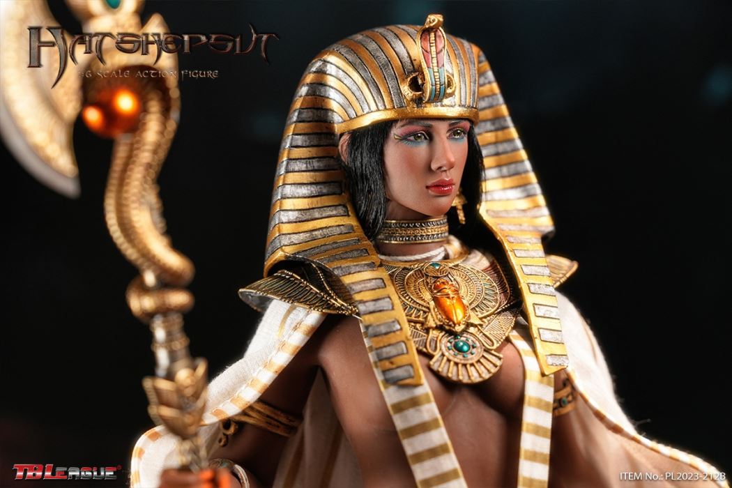 Queen of the Eighteenth Dynasty of Ancient Egypt - Hatshepsut 1/6