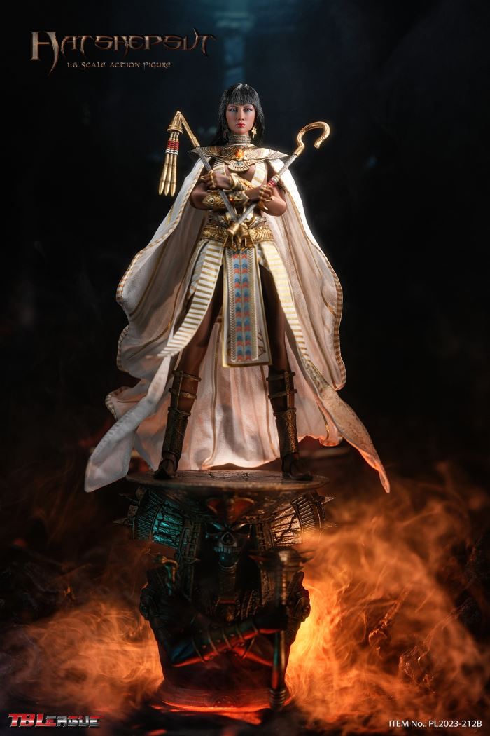 Queen of the Eighteenth Dynasty of Ancient Egypt - Hatshepsut 1/6