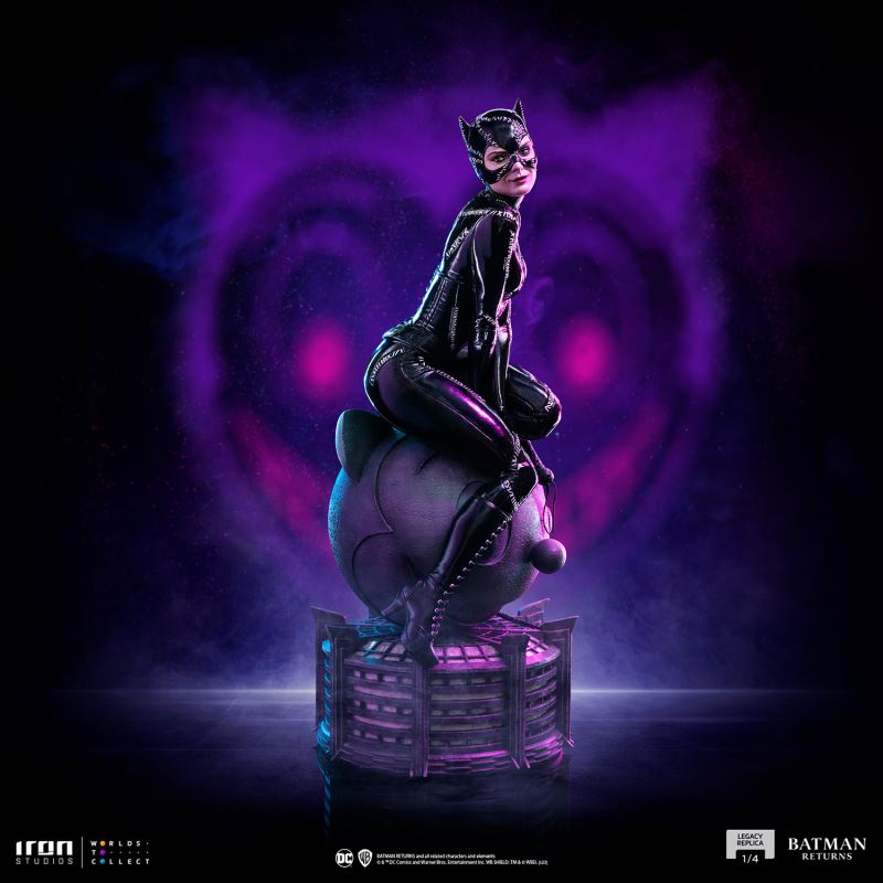 CATWOMAN 1/4