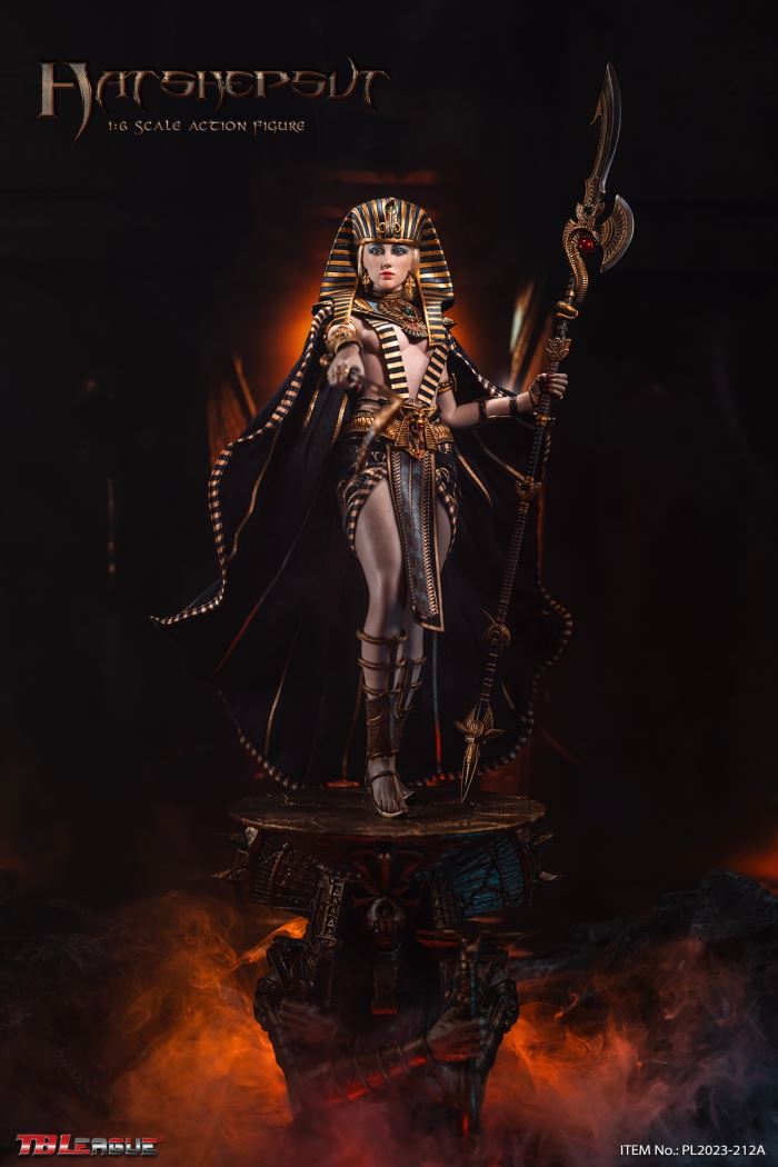 Queen of the Eighteenth Dynasty of Ancient Egypt - Hatshepsut 1/6