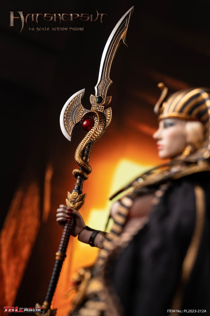 Queen of the Eighteenth Dynasty of Ancient Egypt - Hatshepsut 1/6