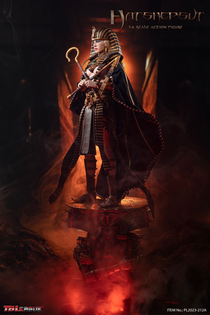 Queen of the Eighteenth Dynasty of Ancient Egypt - Hatshepsut 1/6