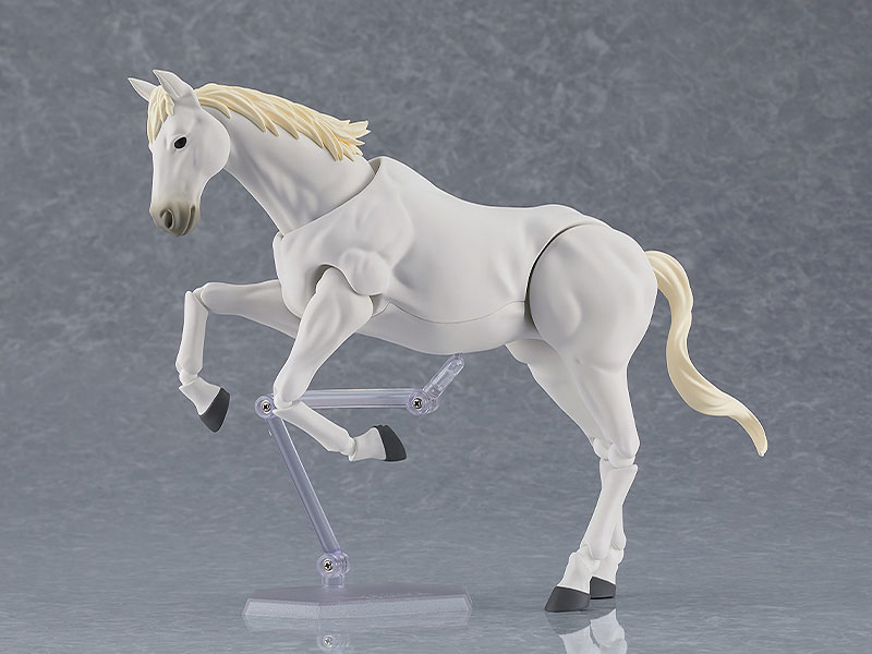 figma Wild Horse (Bay / White)