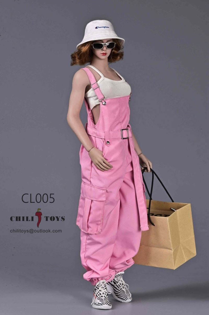 Female casual suit 1/6